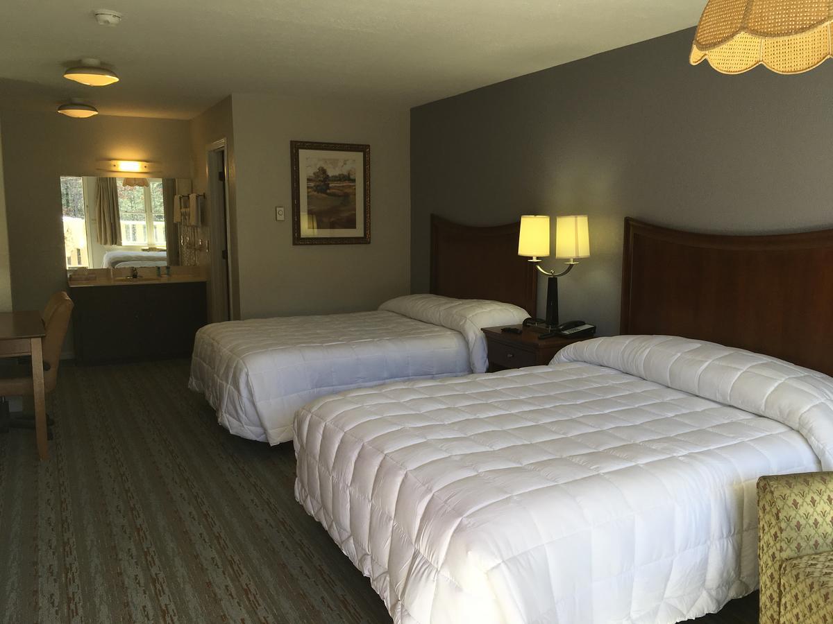 University Inn Cullowhee Exterior photo