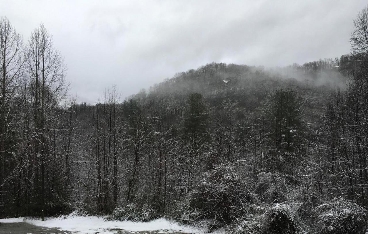 University Inn Cullowhee Exterior photo